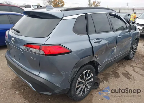 2023 Toyota Corolla Cross Xle from USA, damaged, VIN 7MUDAAAG5PV071448